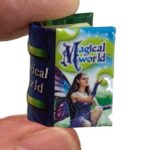 magical-world-minibook-finger